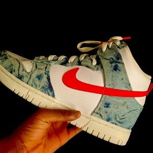 Nike denim high top shoes ., comes with Nike box